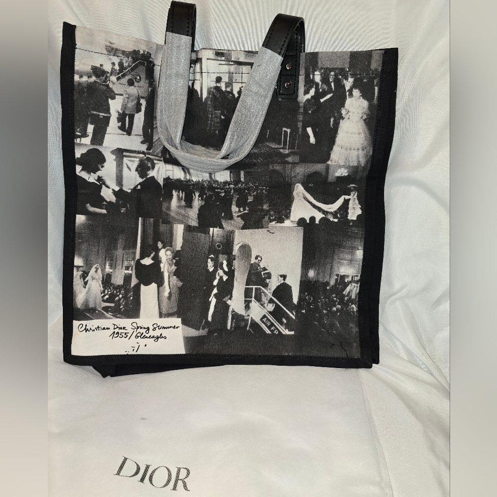 Cruise Scotland Dior Event Tote - Picture 3 of 7